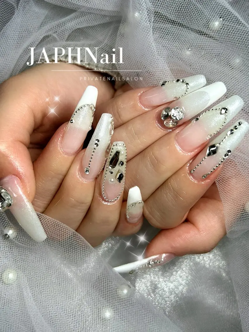 ネイル フットネイル キラキラネイル ロングネイル ニュアンスネイル ワンホンネイル NailSalon /JAPHのネイルデザイン
