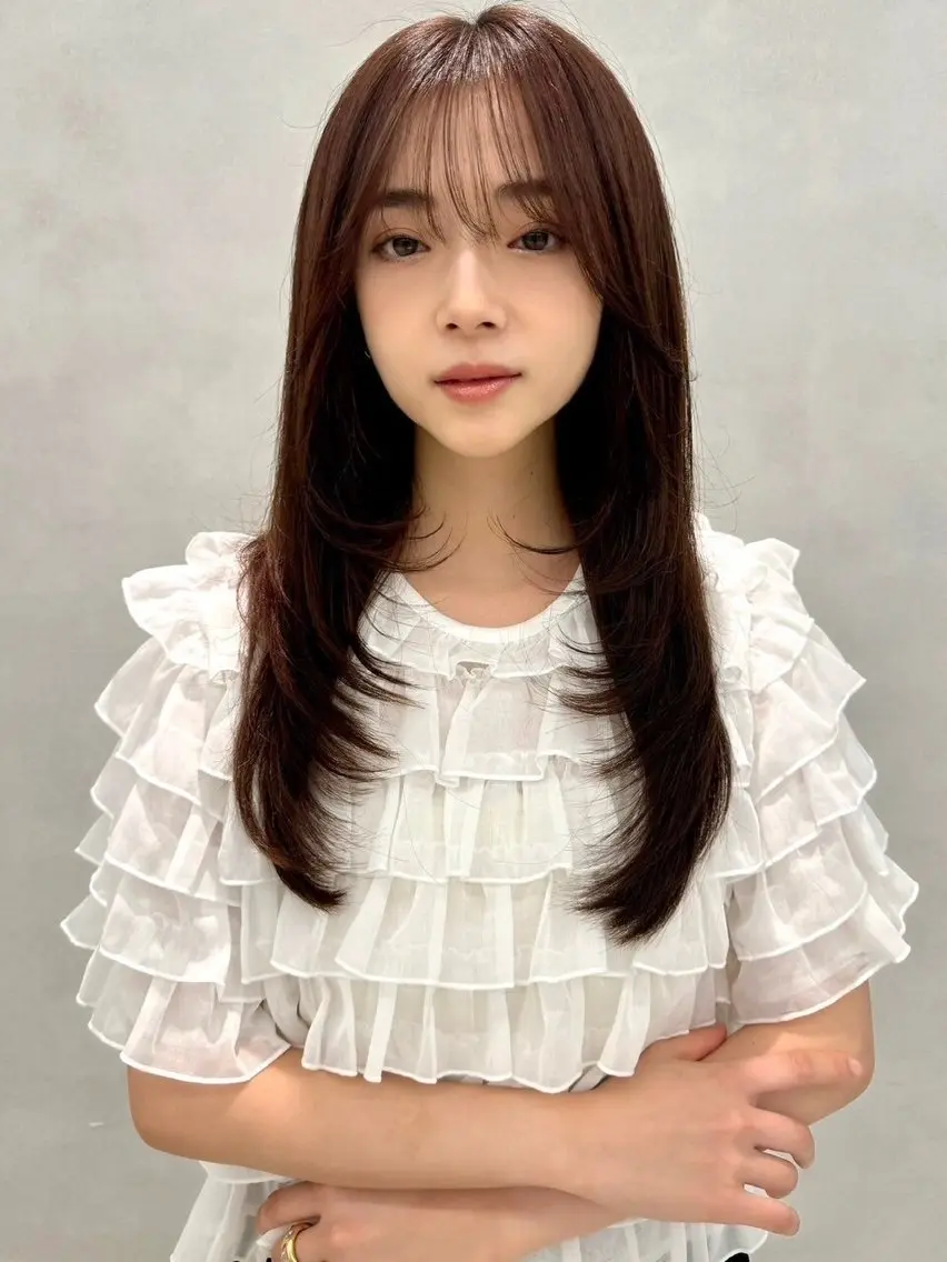ロング カラー ヘアアレンジ 顔周りカット 韓国風ヘア レイヤーカット 小顔カット カット ヘアカラー ✨レイヤー/ 透明感カラー✨冨永剛のヘアスタイル