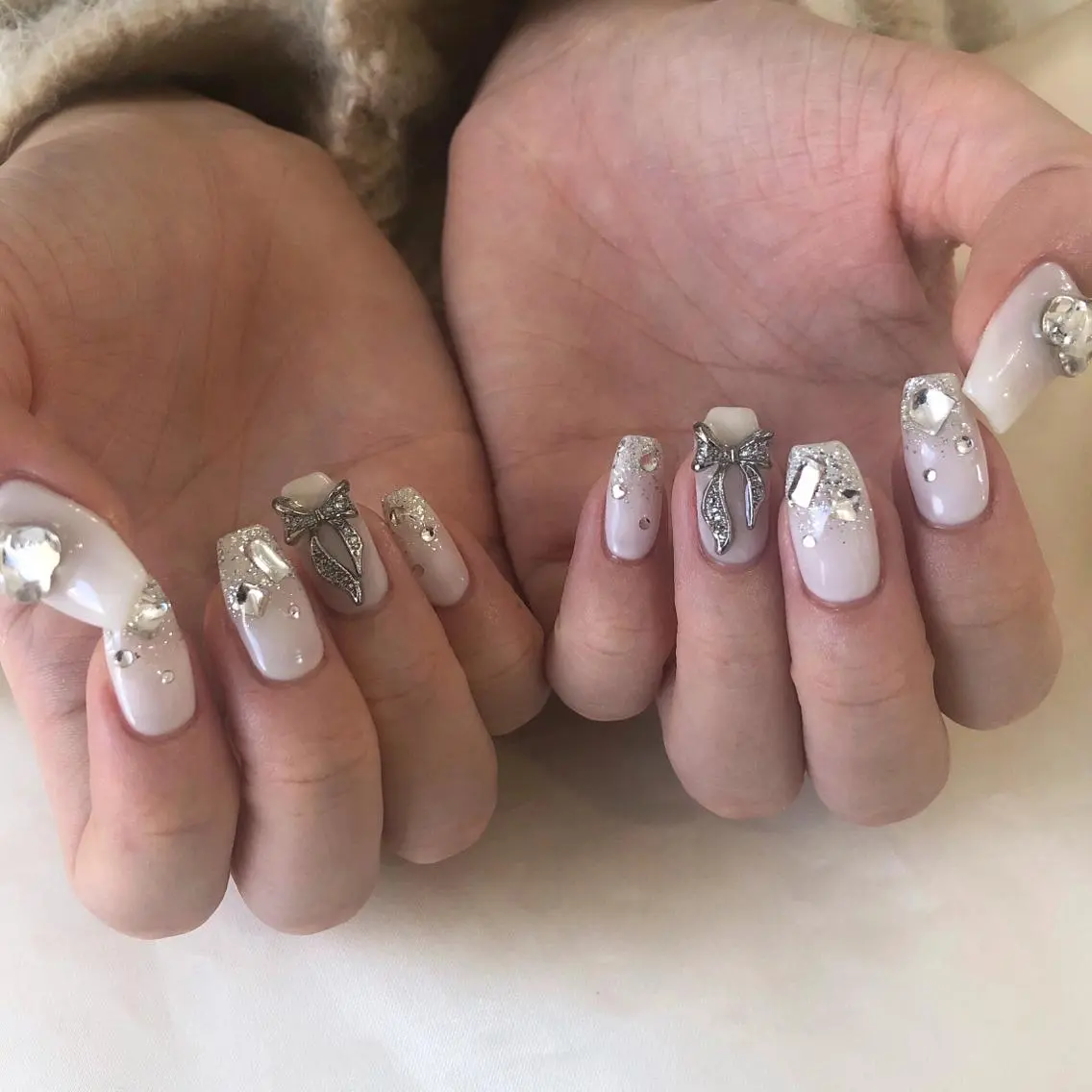 ネイル ハンドネイル ViViA momokaのネイルデザイン