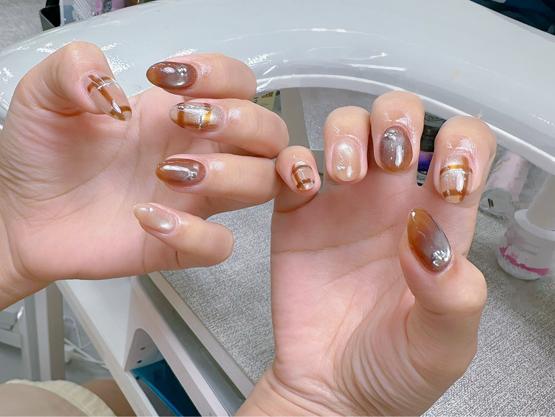 ネイル アートネイル ジェルネイル 韓国ネイル ニュアンスネイル ハンドネイル Luna Nail.Novaのネイルデザイン