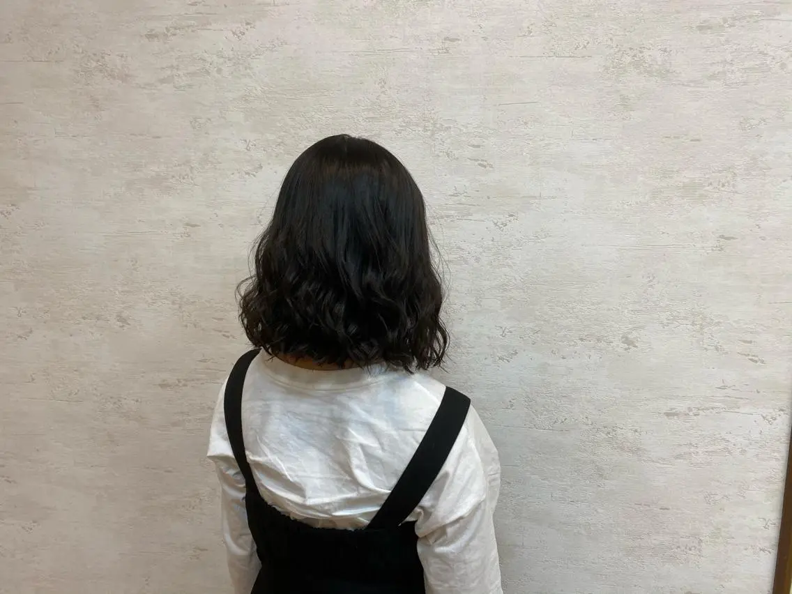 ミディアム ALLY/ あゆみのヘアスタイル