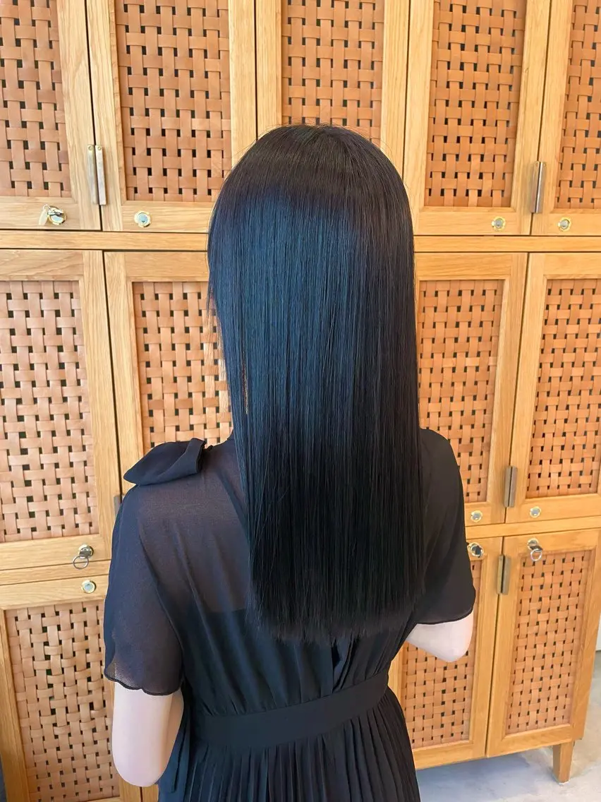 ロング カラー ヘアカラー 城市 虹璃のヘアスタイル