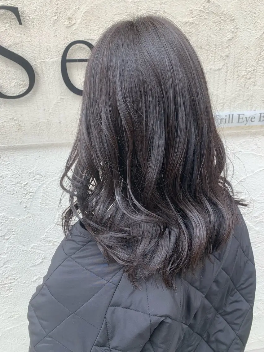 ミディアム カラー アッシュ ブリーチ 透明感カラー ブリーチなしカラー 西村 弘輝 パーマ/艶髪カラーのヘアスタイル