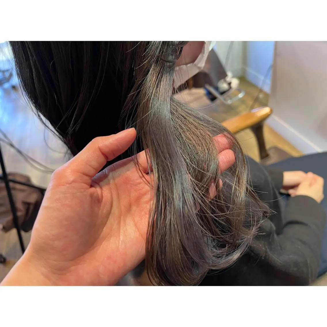 ロング カラー ヘアカラー トリートメント ツキダテ ユイのヘアスタイル