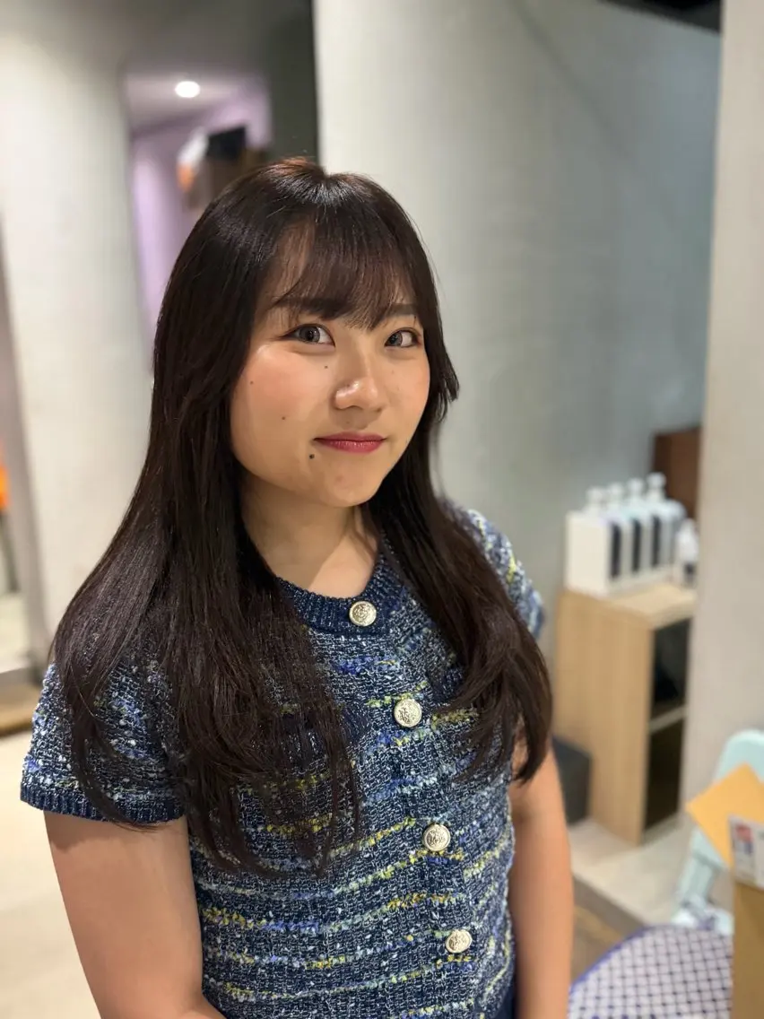 ロング 松岡 向日葵のヘアスタイル