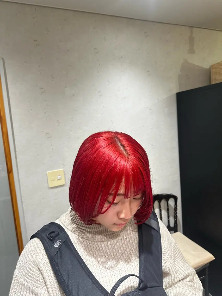 ミディアム カット ヘアカラー トリートメント カリスマになる美容師 💥TOUI💥上野のヘアスタイル