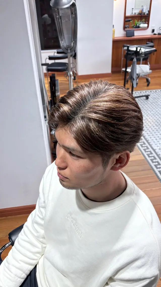 ショート メンズ センターパート メンズカット 髙橋創のヘアスタイル