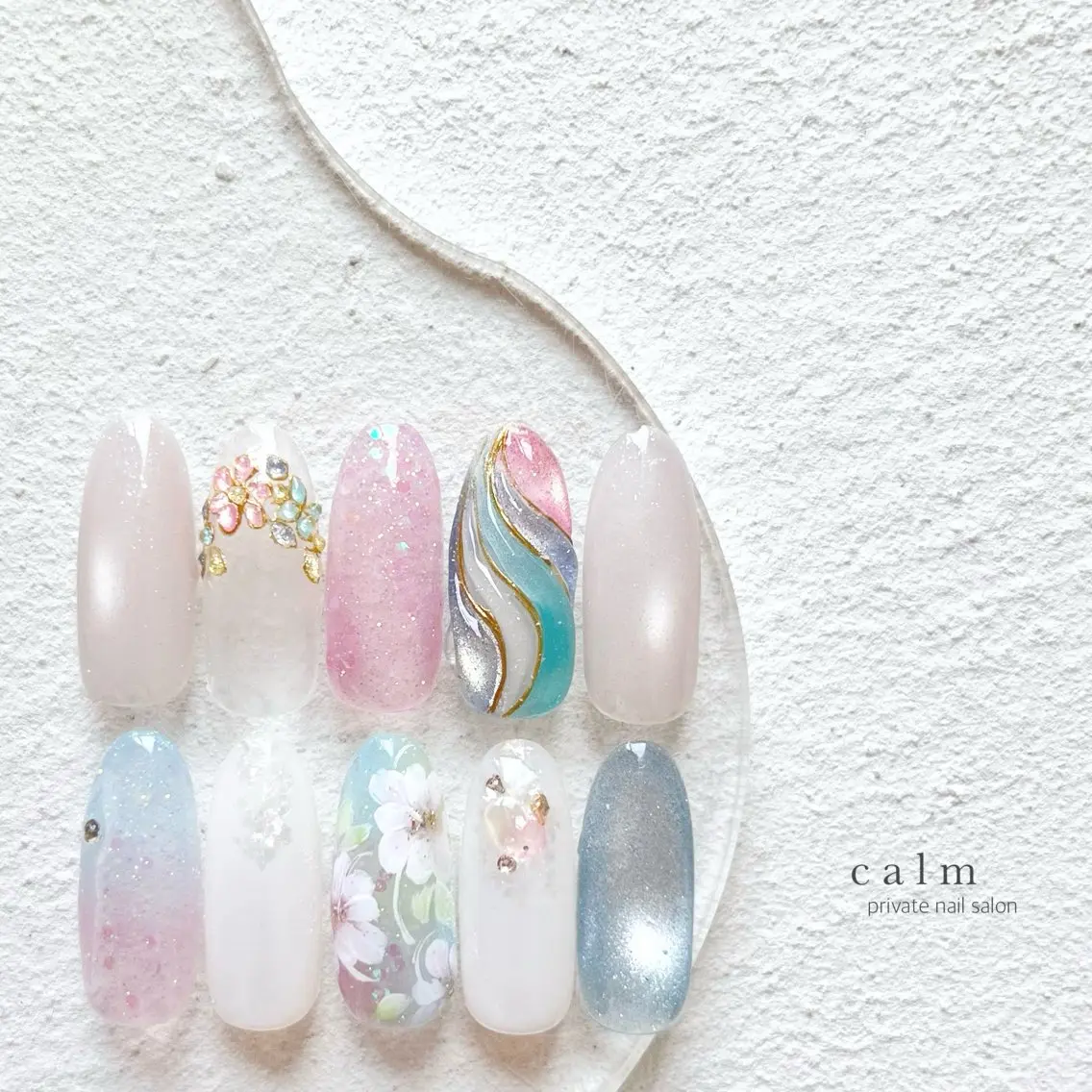ネイル ハンドネイル calm 〔ｶｰﾑ〕のネイルデザイン