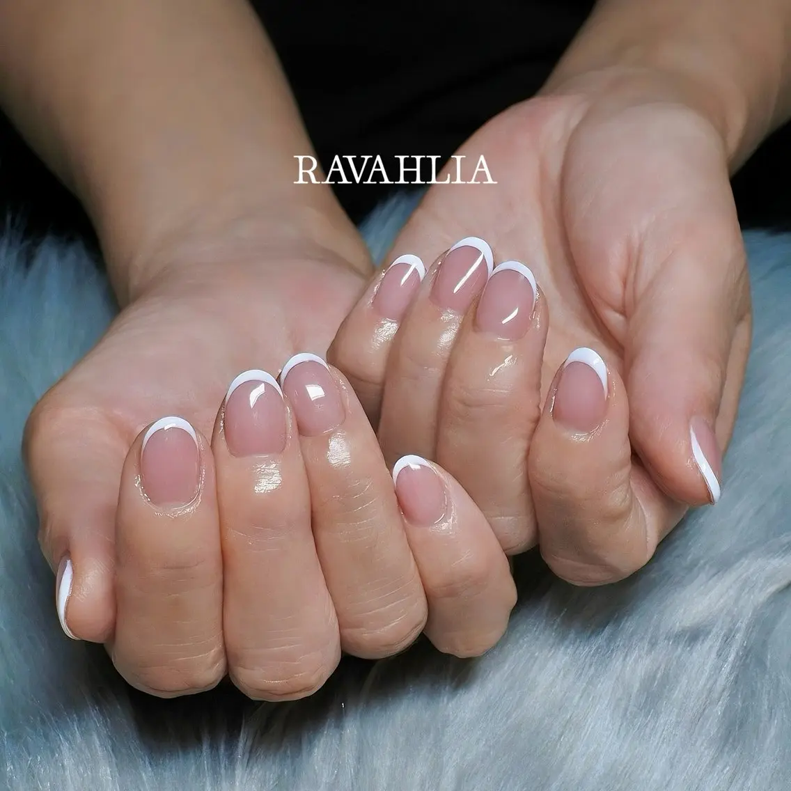 ネイル ハンドネイル nail room RAVAHLIAのネイルデザイン