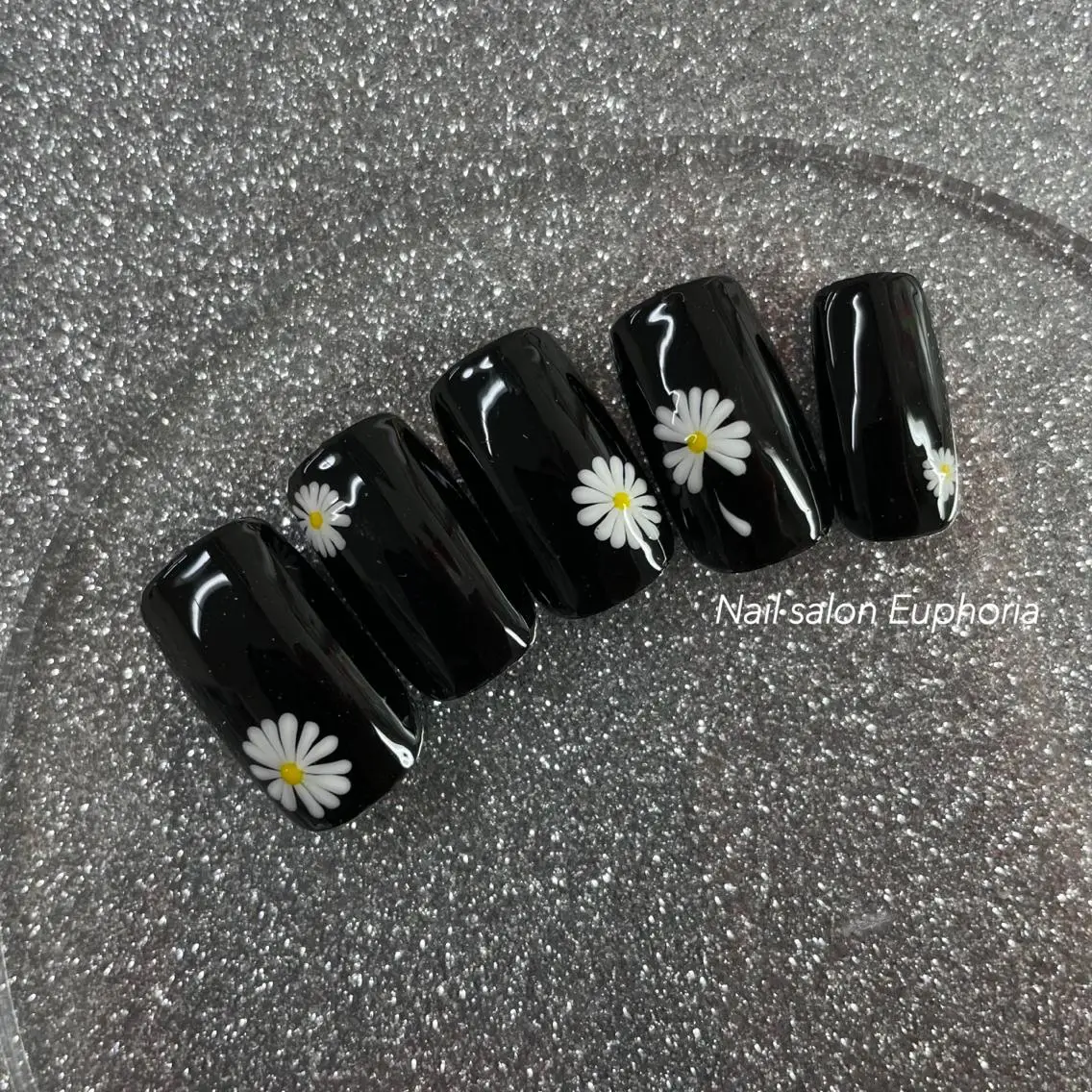 ネイル Nail salon Euphoriaのネイルデザイン