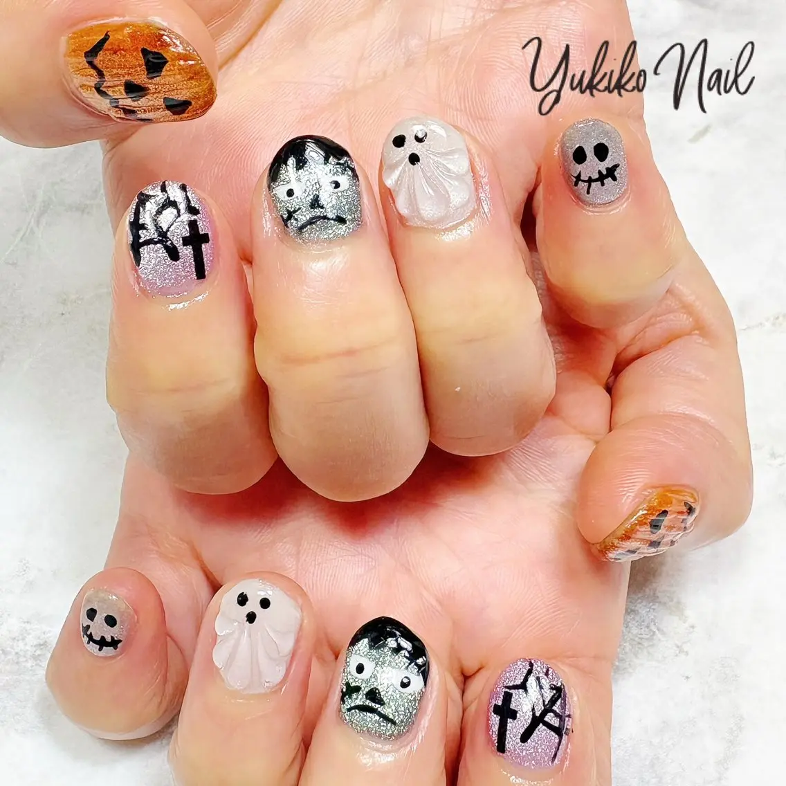 ネイル ハロウィン キラキラネイル マグネットネイル ハンドネイル ユキコ ネイルのネイルデザイン