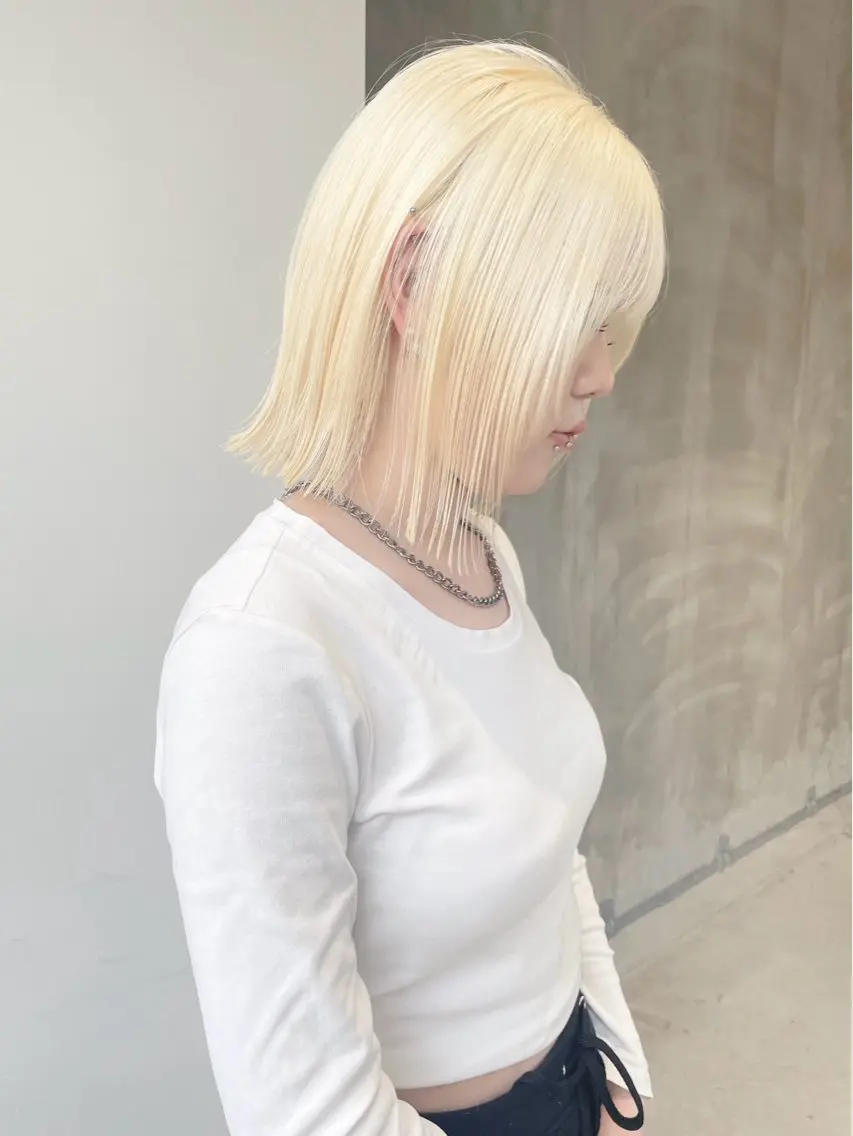 ミディアム ヘアカラー トリートメント カラー/ダブルカラー グレイカラー椿こはなのヘアスタイル