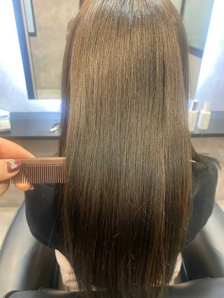 セミロング いまい ひまりのヘアスタイル