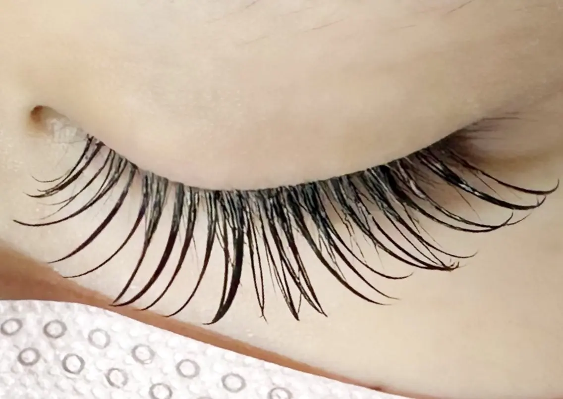マツエク・マツパ マツエク Eyelash Salon 4Uのマツエク・マツパデザイン