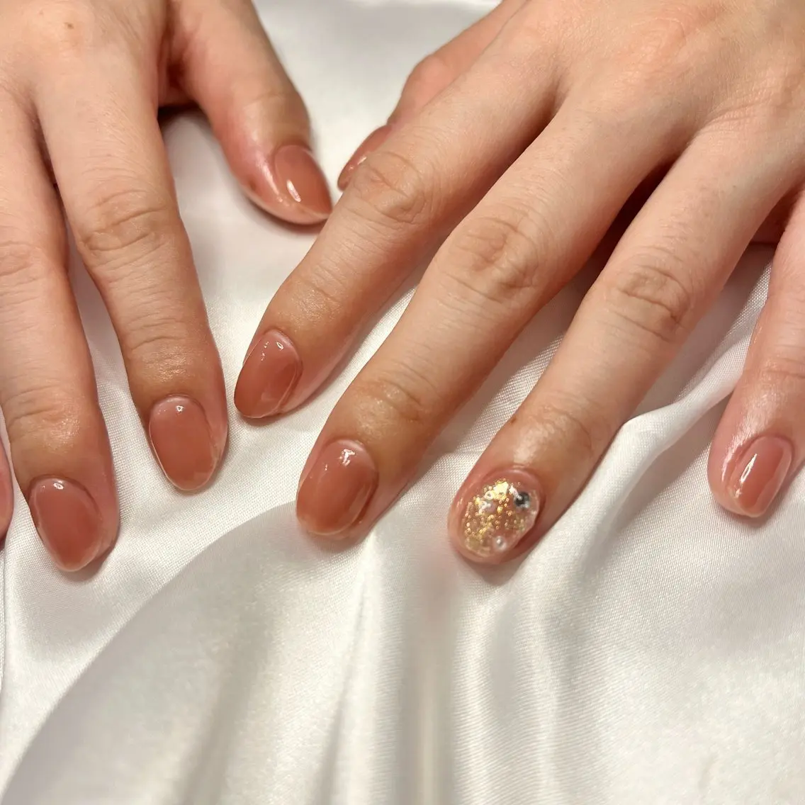 ネイル ジェルネイル ワンカラーネイル パラジェル ハンドネイル nail slow.のネイルデザイン