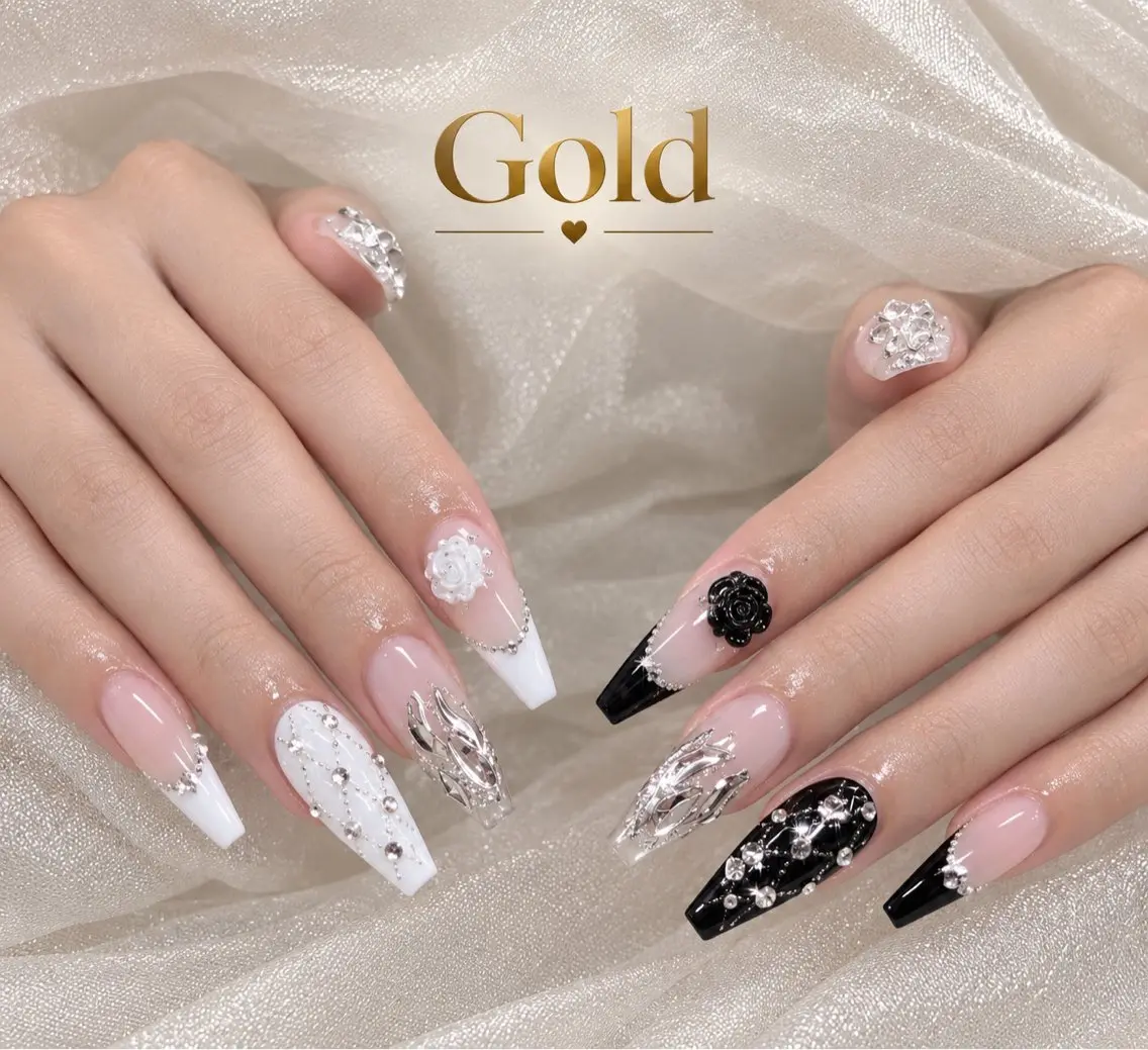 ネイル ハンドネイル Gold Nail 千葉/風香のネイルデザイン