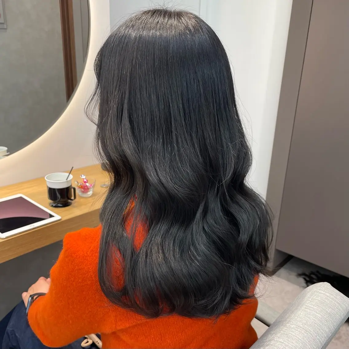 カラー 黒髪 澤 佑華 🎀 透明感カラーのヘアスタイル