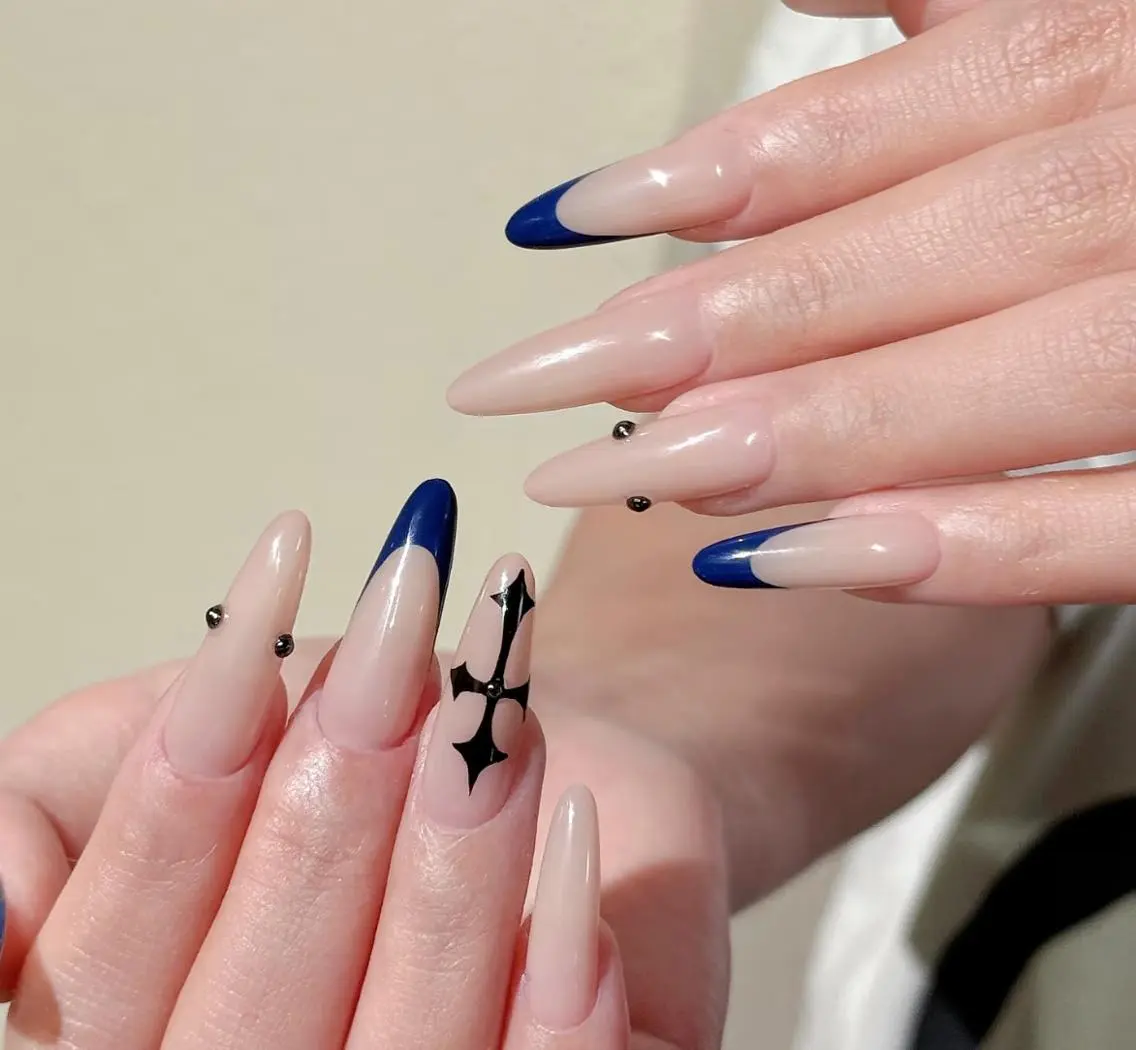 ネイル ハンドネイル 🎀 NaNa_nailのネイルデザイン
