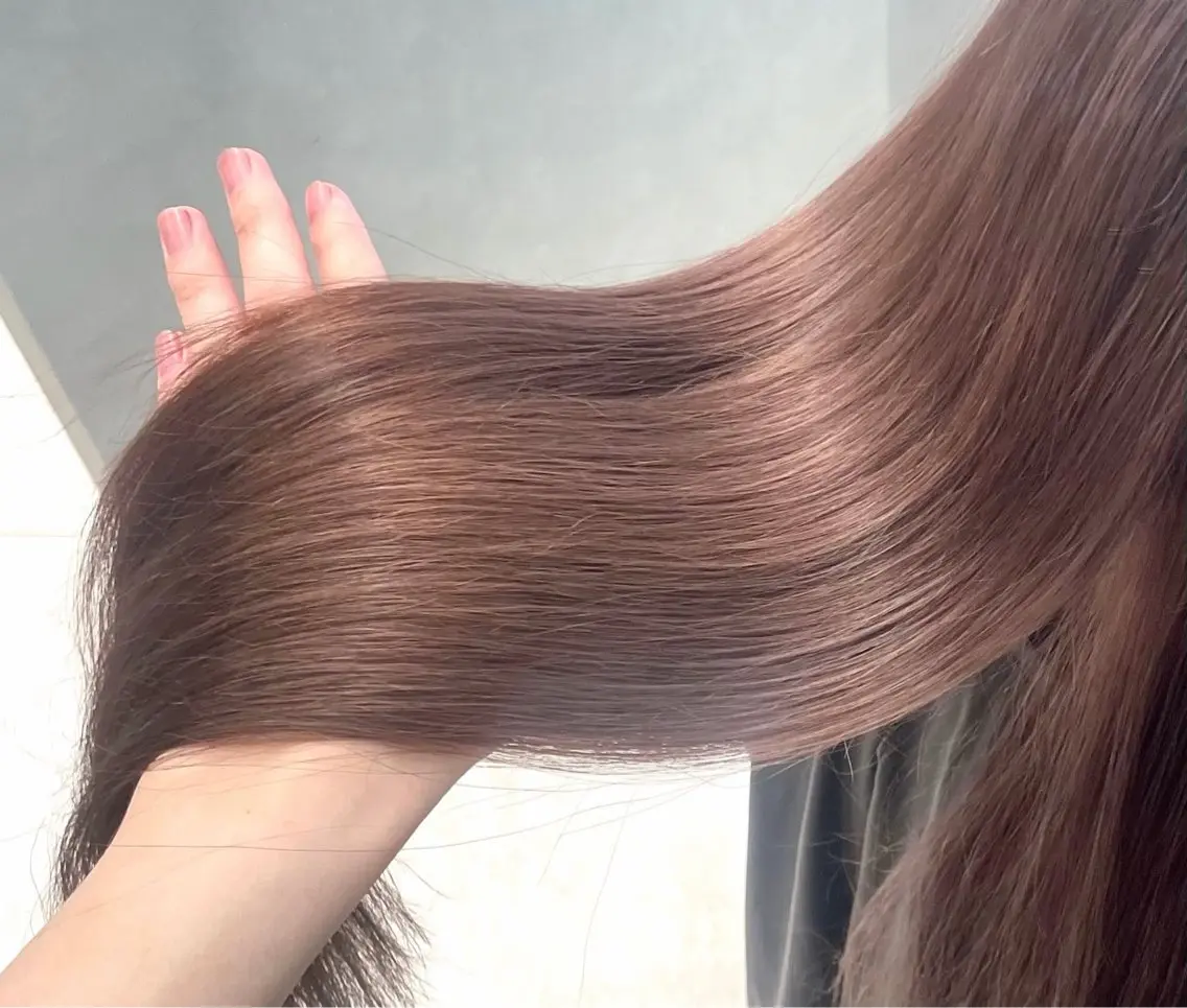 ロング カラー ブリーチ ブロンド 透明感カラー ハイトーンカラー カット ヘアカラー トリートメント 新宿/ダブルカラー/ 艶髪/彩乃のヘアスタイル