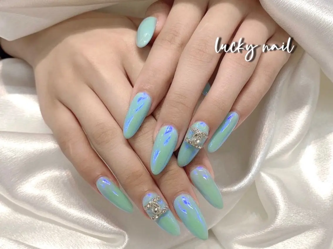 ネイル アートネイル チークネイル 長さ出し ジェルネイル マグネットネイル ハンドネイル ハンドケア Lucky nail 小林和希のネイルデザイン