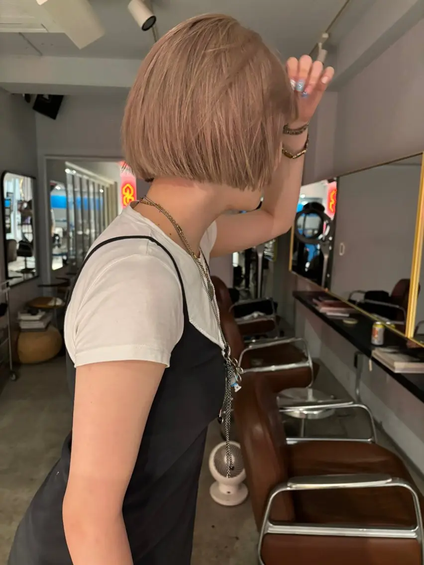 ショート ボブ カット ヘアカラー トリートメント 田中 隼斗のヘアスタイル