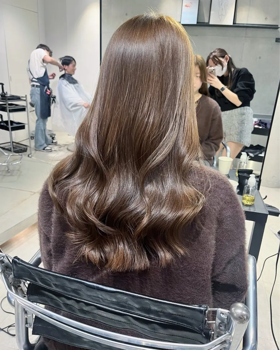 ロング カラー パーマ ヘアアレンジ カット ヘアカラー トリートメント ヘアセット 透明感/オリーブ/ グレージュ/YUKAのヘアスタイル