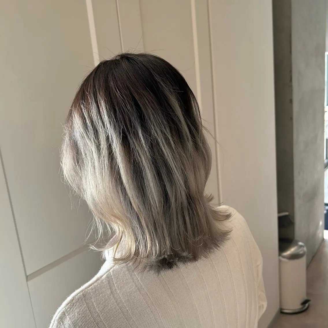 ミディアム カラー 井手 孔介のヘアスタイル