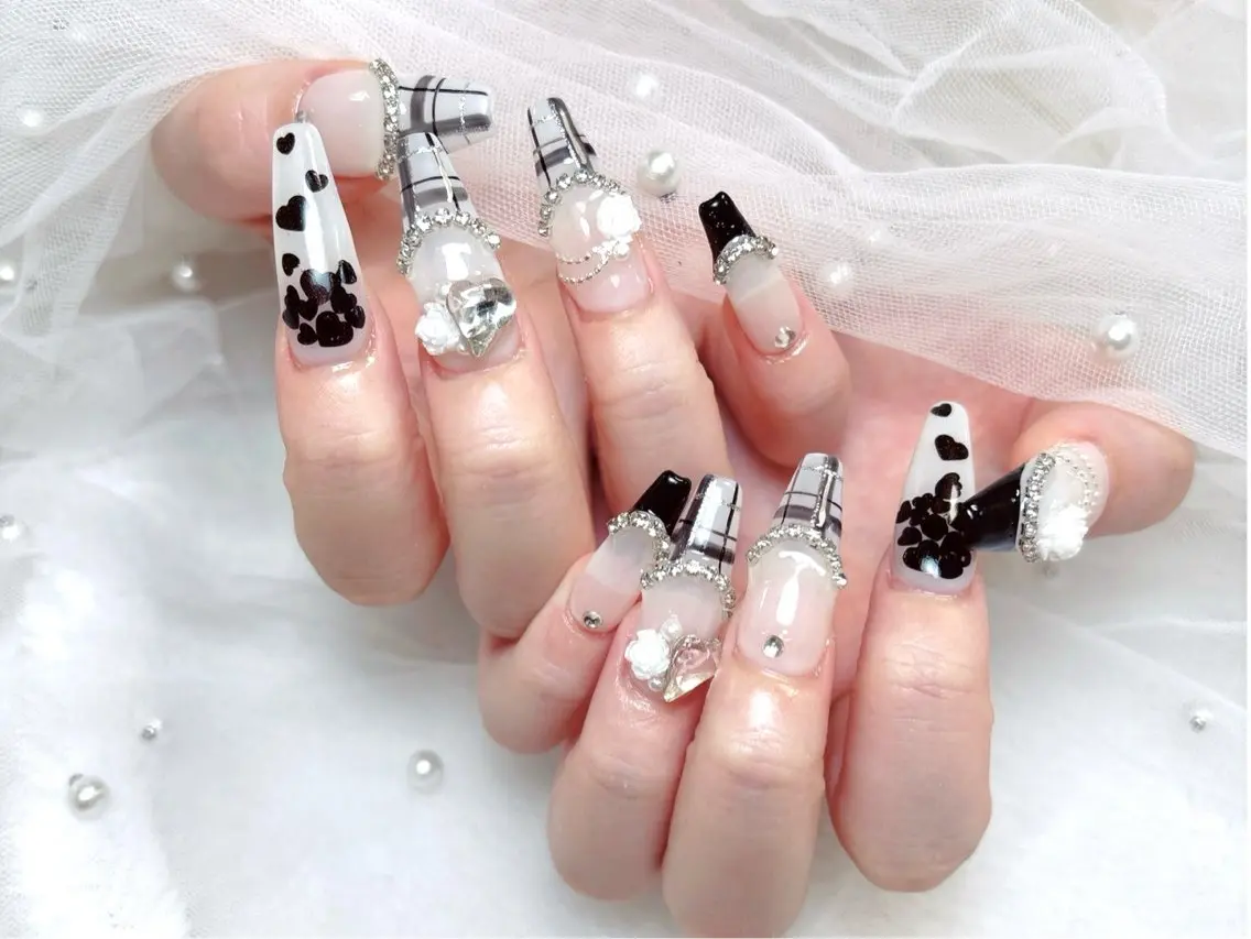 ネイル ハンドネイル ハンドケア R1🎀Nail💕 池袋東口店のネイルデザイン
