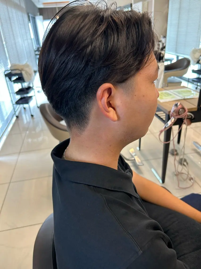メンズ メンズ韓国風 小嶺 麗華のヘアスタイル