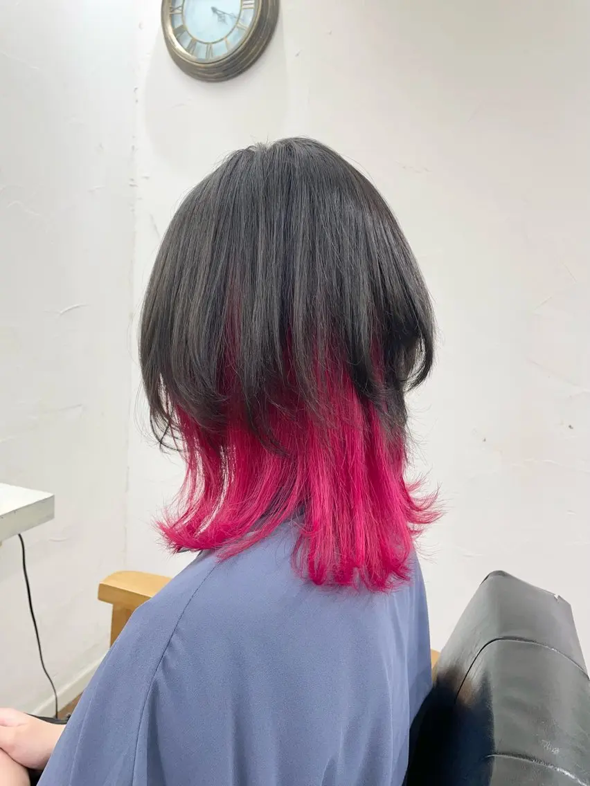 ミディアム カラー ブリーチ ピンクカラー 青木 優歩のヘアスタイル
