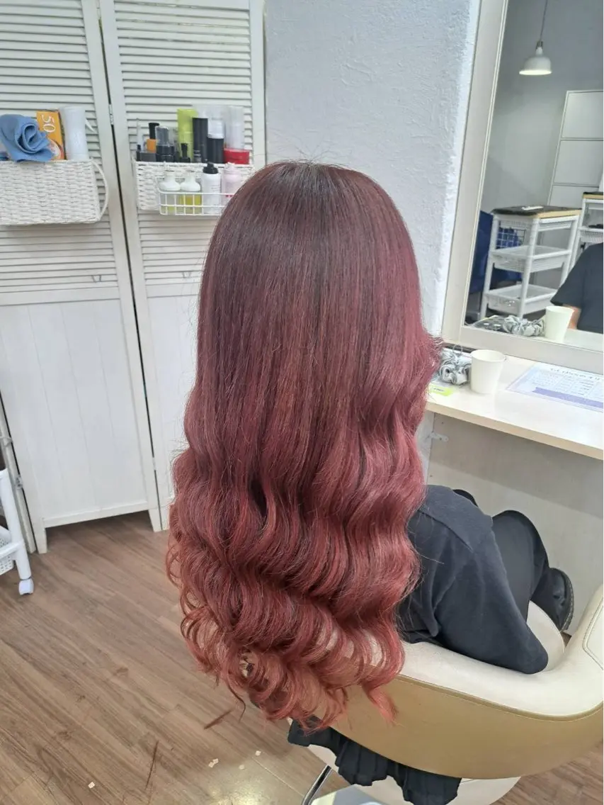ロング エクステ ヘアカラー トリートメント エクステ GLOSS 心斎橋 山上のヘアスタイル