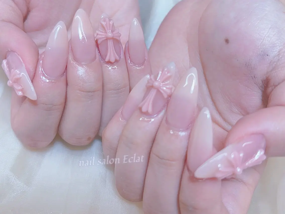 ネイル ハンドネイル ネイルサロンエクラ 🫧Shizukaのネイルデザイン