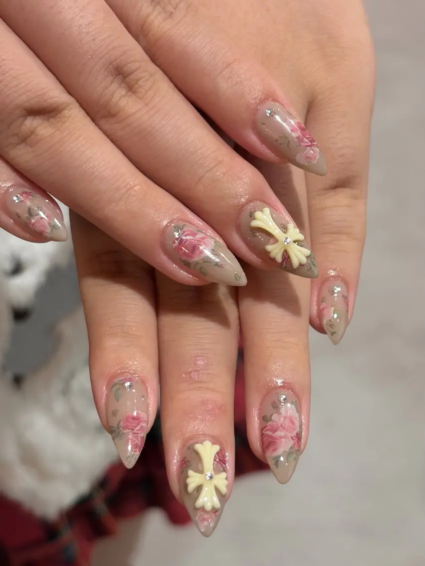 ネイル ハンドネイル Deicy Kannaのネイルデザイン
