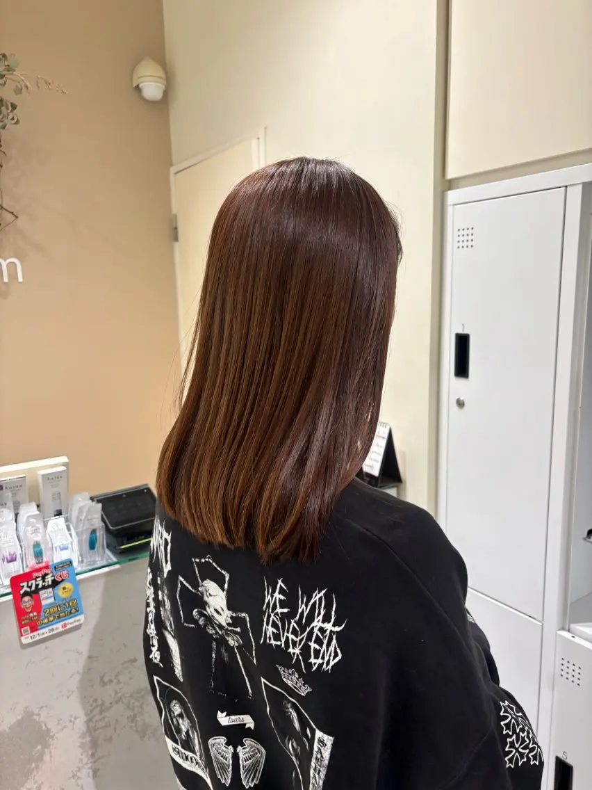 セミロング カラー ヘアカラー 垢抜け小顔レイヤー オリーブ/スミレのヘアスタイル