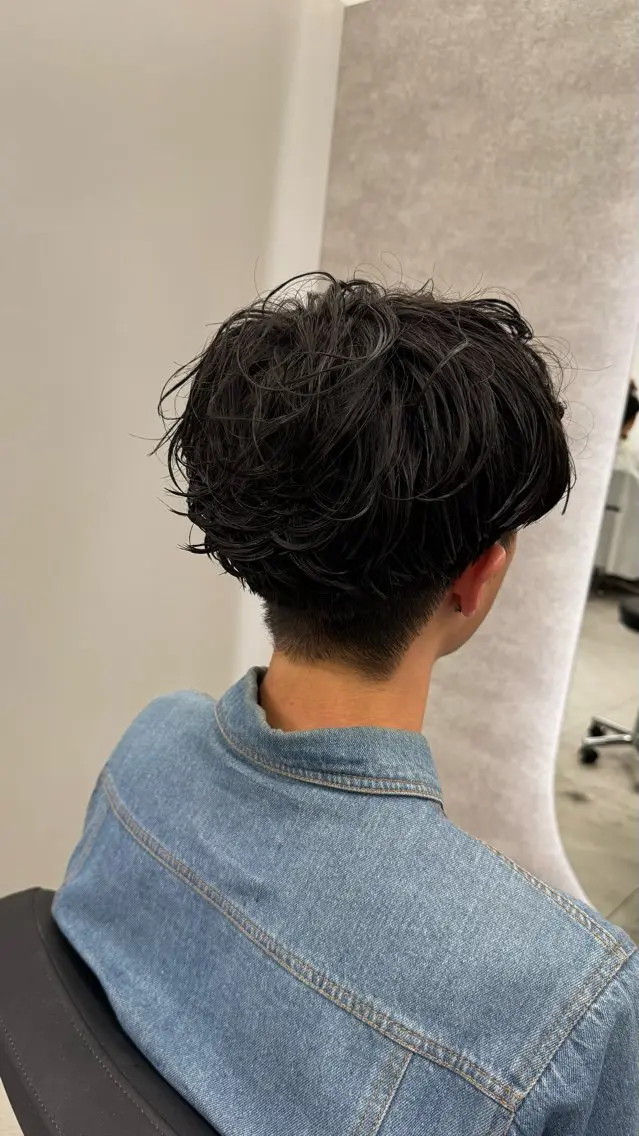 ショート パーマ メンズ カット パーマ トリートメント geep/郷田悠太/ 波巻き/スペインのヘアスタイル