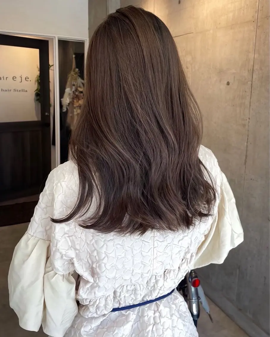 【SNS人気】美容師との会話なし!カット+カラー+トリートメント¥14000の写真