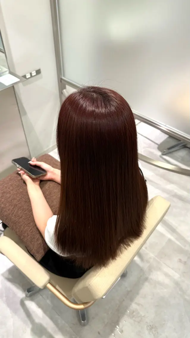 ロング ヘアカラー 福田 望実のヘアスタイル