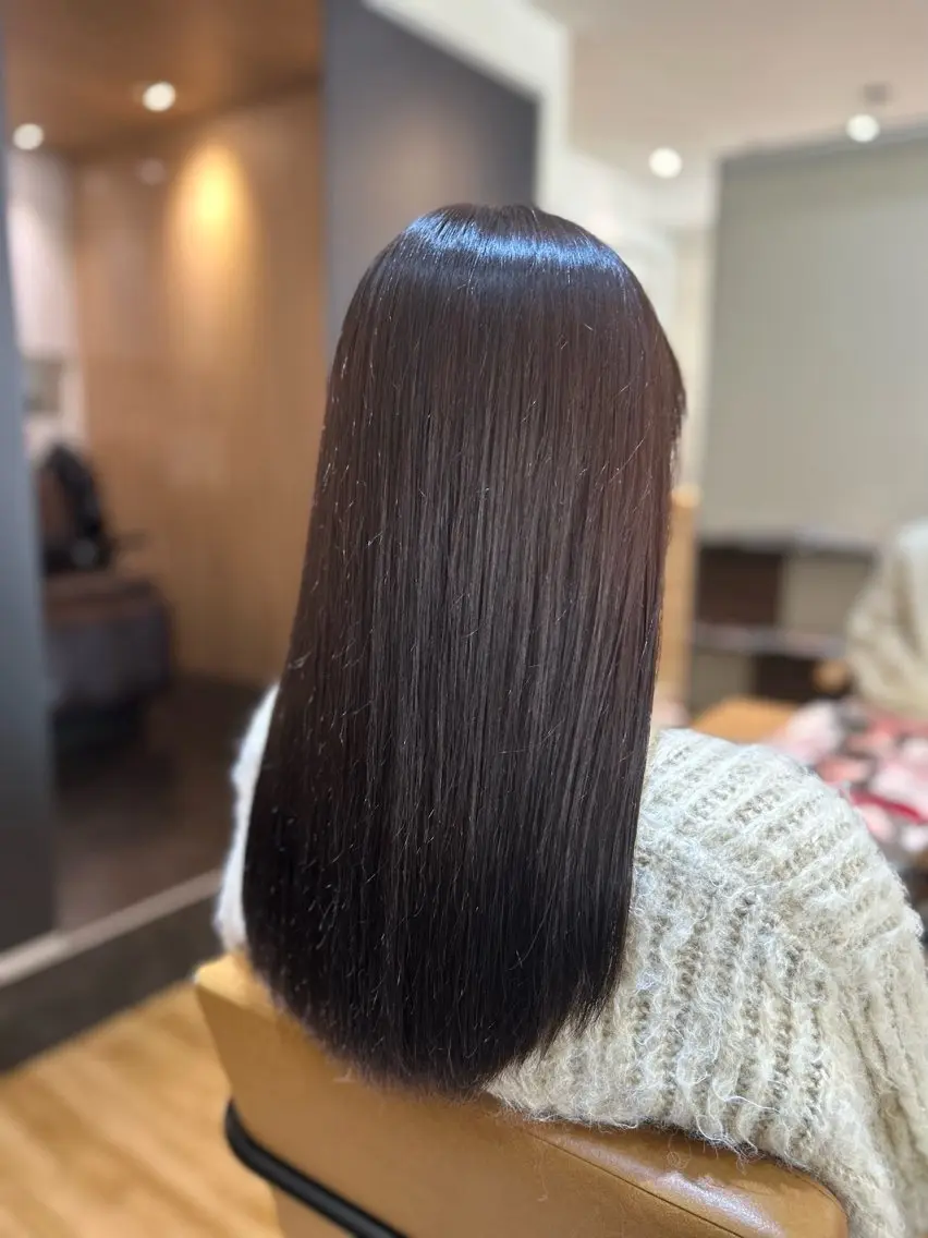 セミロング カット ヘアカラー 🍒艶髪✨ 秋冬🍒モテヘアー✨のヘアスタイル
