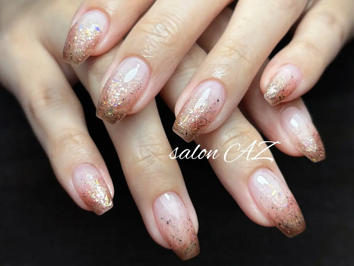 ネイル アートネイル フレンチネイル マグネットネイル ニュアンスネイル オフィスネイル ハンドネイル salon AZのネイルデザイン