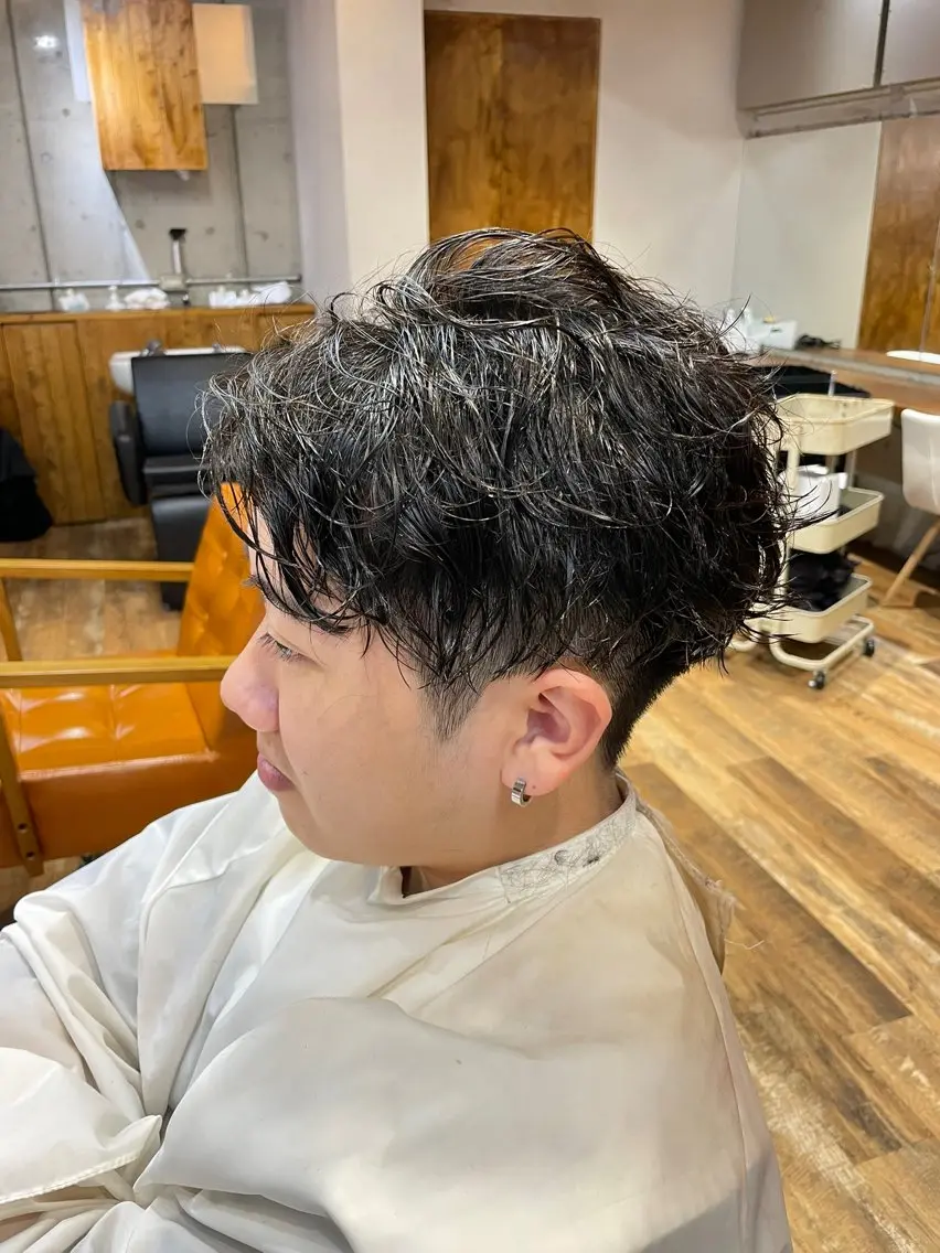 ショート パーマ メンズ カット パーマ トリートメント 🔥メンズ特化パーマ 🦖増田弘明🦖のヘアスタイル