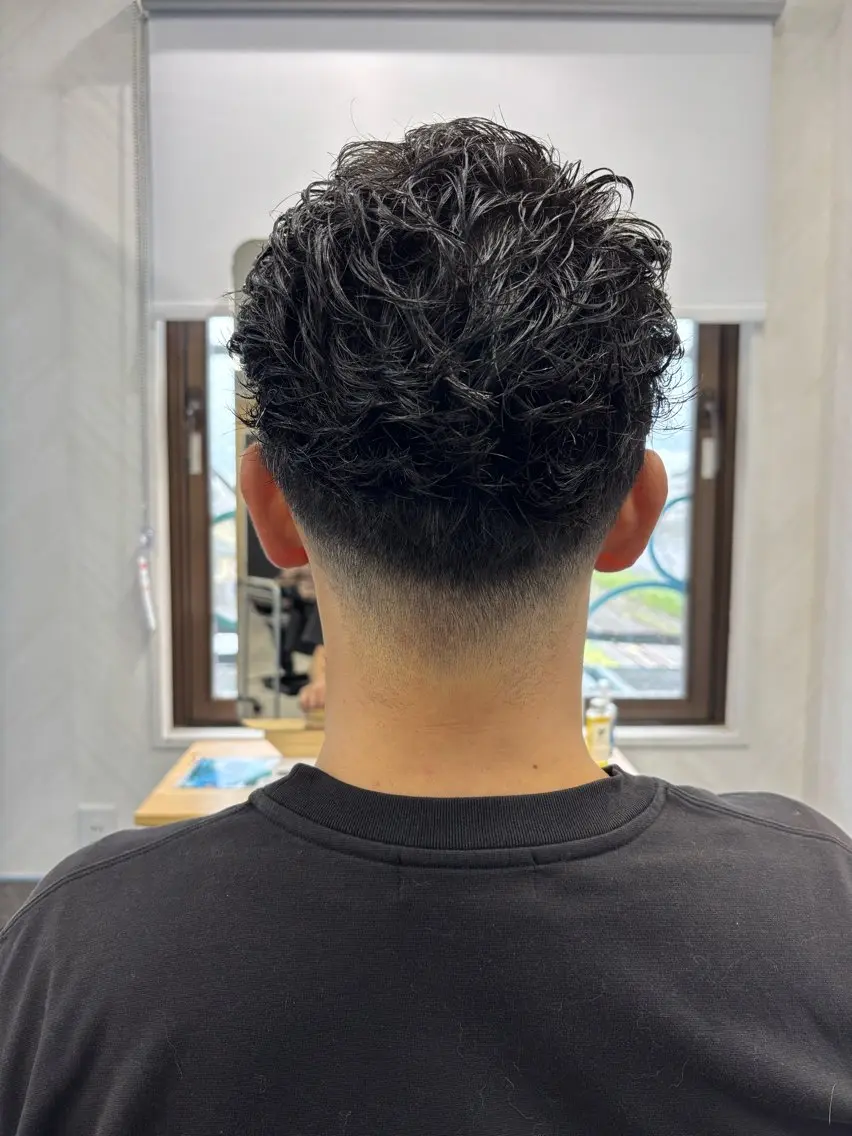 メンズ 篠崎 太希のヘアスタイル