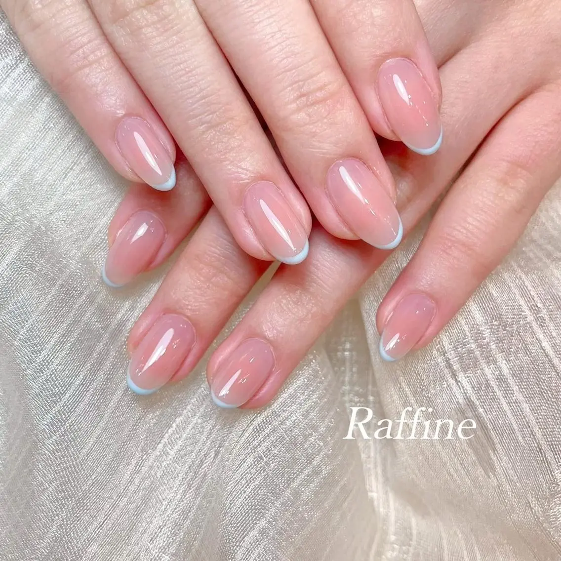 ネイル ハンドネイル RAFFINE haru🦋🩵のネイルデザイン