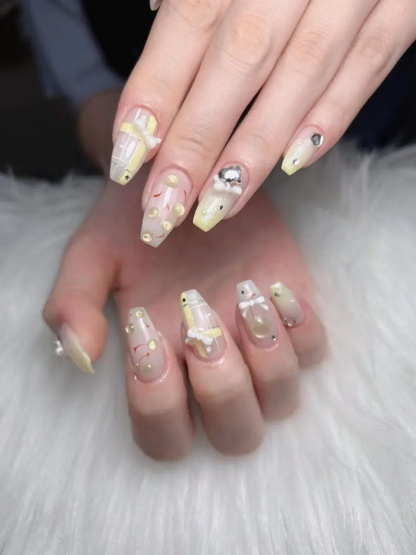 ネイル ハンドネイル Swan Nail Salonのネイルデザイン