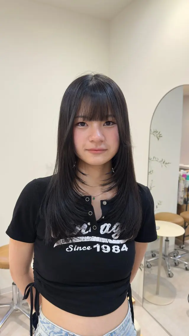 ロング レイヤーカット コバヤシ マヒロ🎀のヘアスタイル