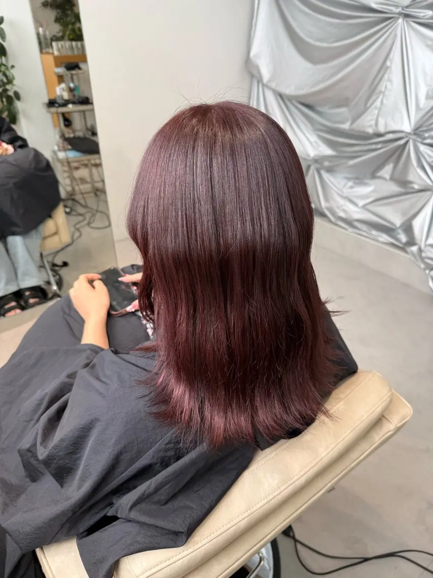 カラー ブリーチ ブラウンカラー ピンクカラー 細木 百々のヘアスタイル
