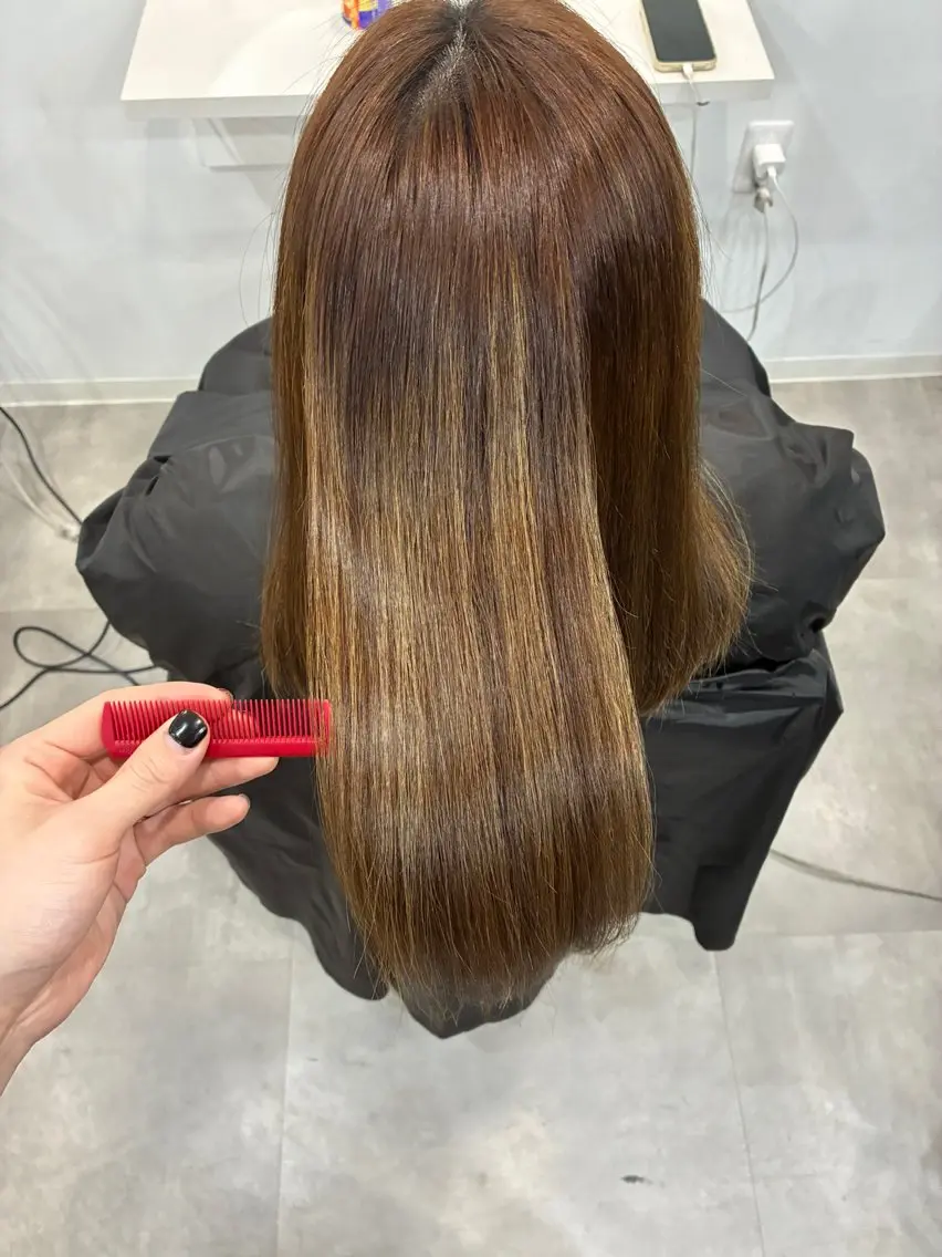 ロング カット 縮毛矯正 トリートメント 【ブリーチ縮毛矯正】 TAKUMIのヘアスタイル