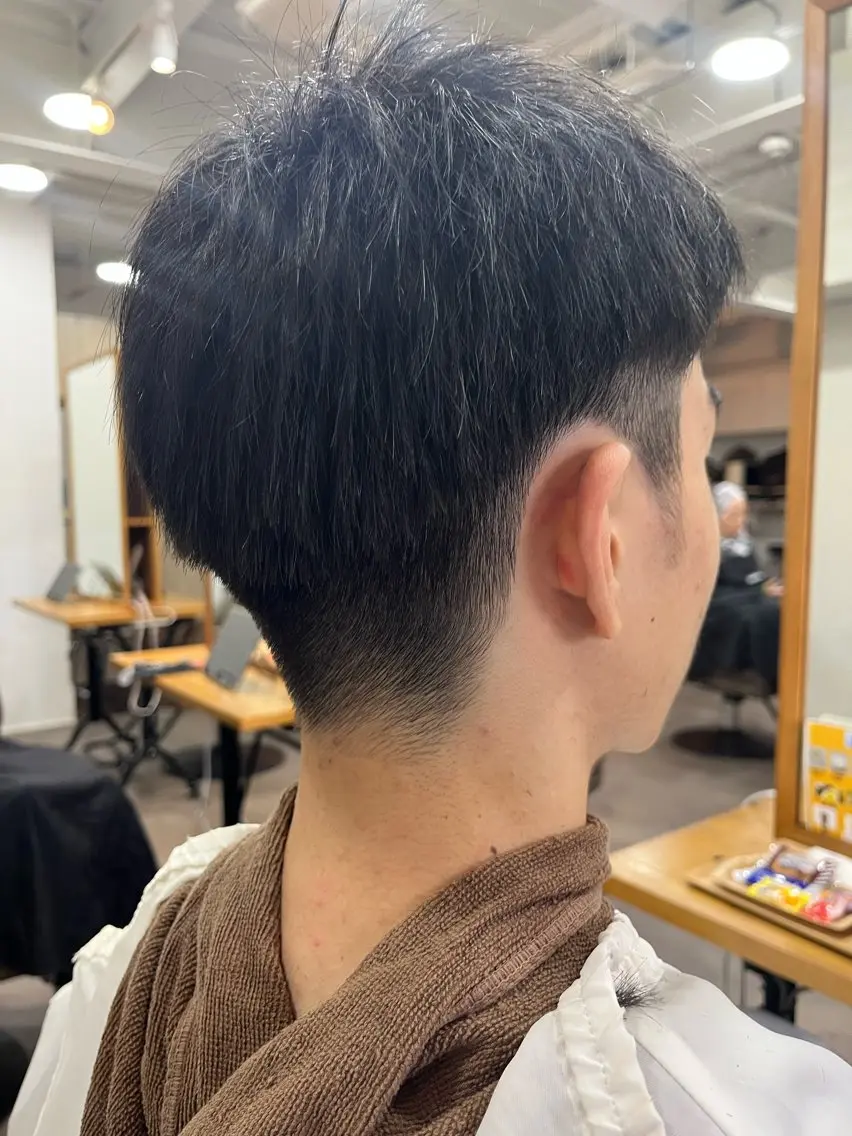 ショート メンズ カット 縮毛矯正🌟カラー╱ ╱いいじまのヘアスタイル