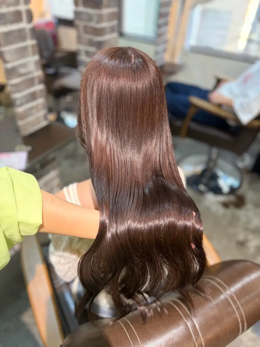 ロング カラー ベージュカラー ブリーチ 透明感カラー ダブルカラー ブリーチなしカラー ヘアカラー 縮毛矯正/暖色系 /徳田真緒のヘアスタイル