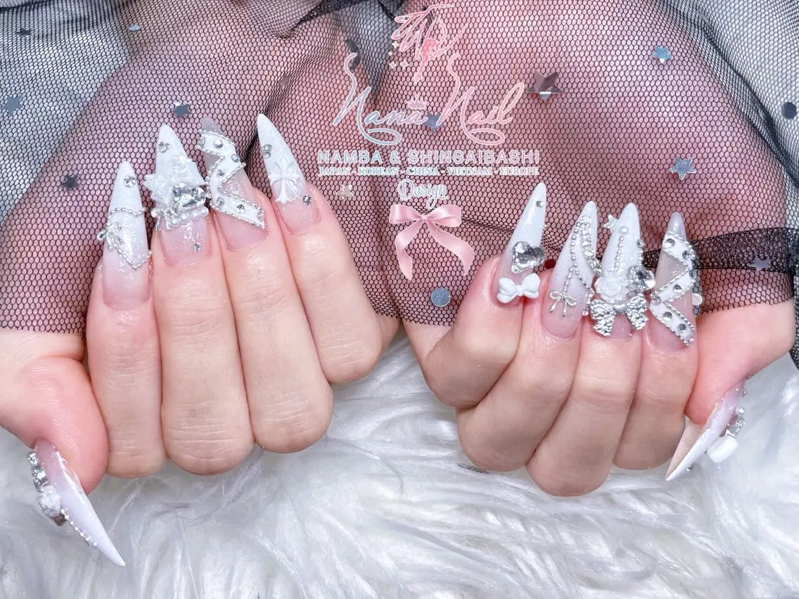 セミロング ハンドネイル Linanail Nambaのネイルデザイン