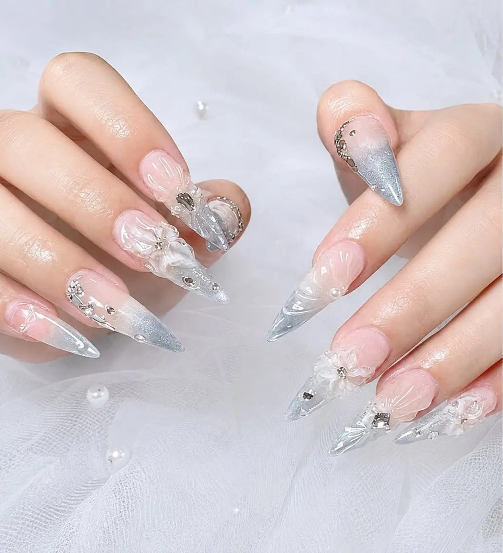 ネイル AURORA nail salonのネイルデザイン